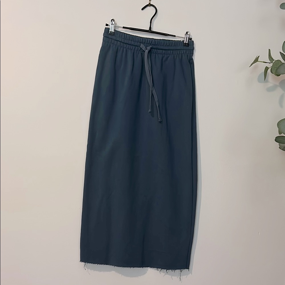 Spiritual Gangster Fleece Skirt Sz S